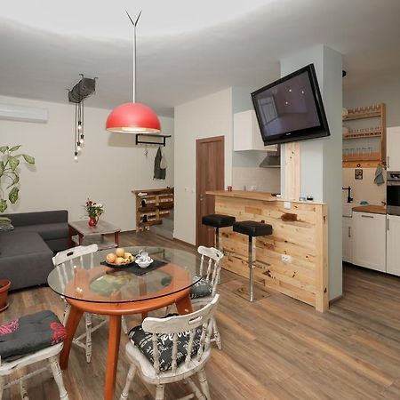 Sea Crib Apartment فارنا المظهر الخارجي الصورة
